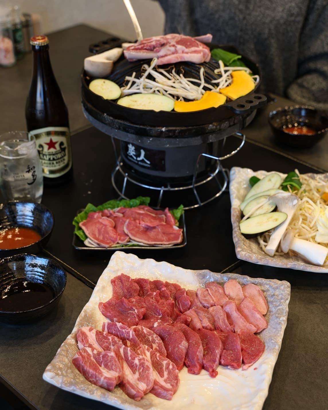 ジンギスカン鍋とラム肉